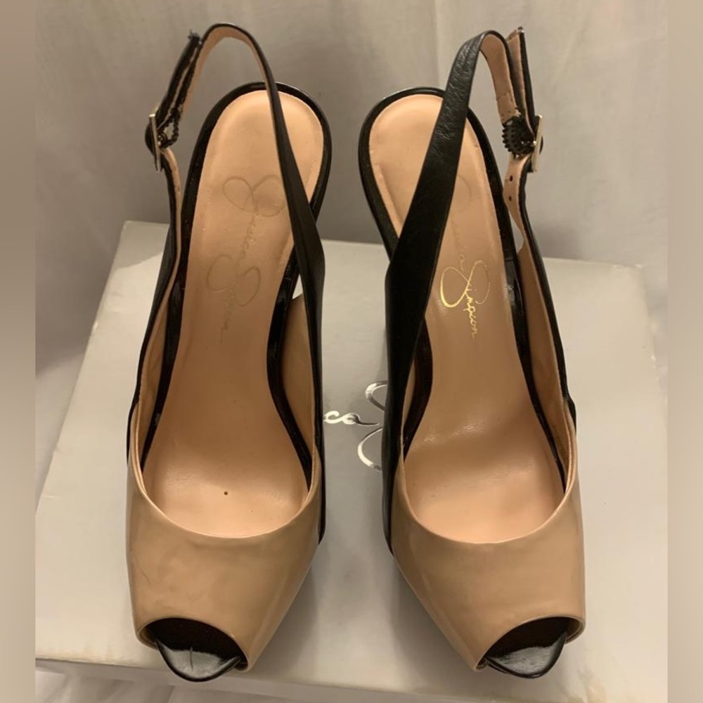 Jessica Simpson Platform Pumps - Picture 3 of 7